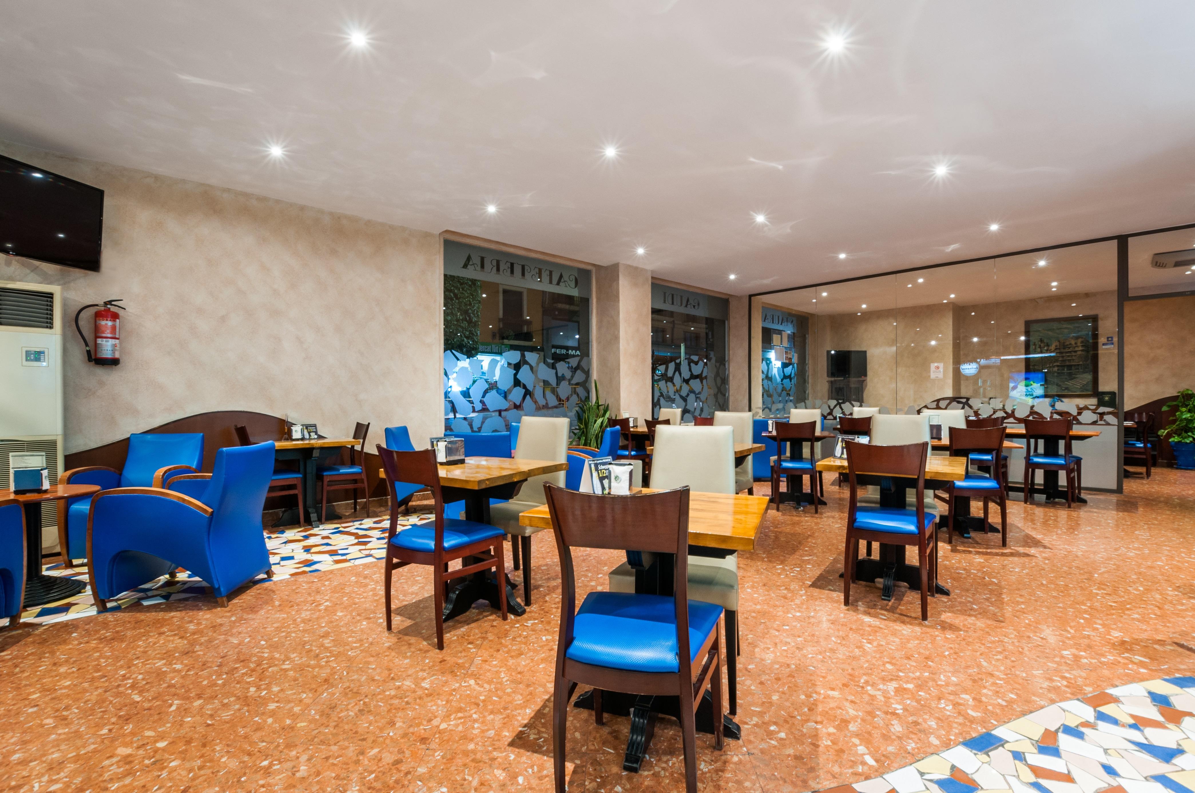 Hotel Gaudi ريوس المظهر الخارجي الصورة