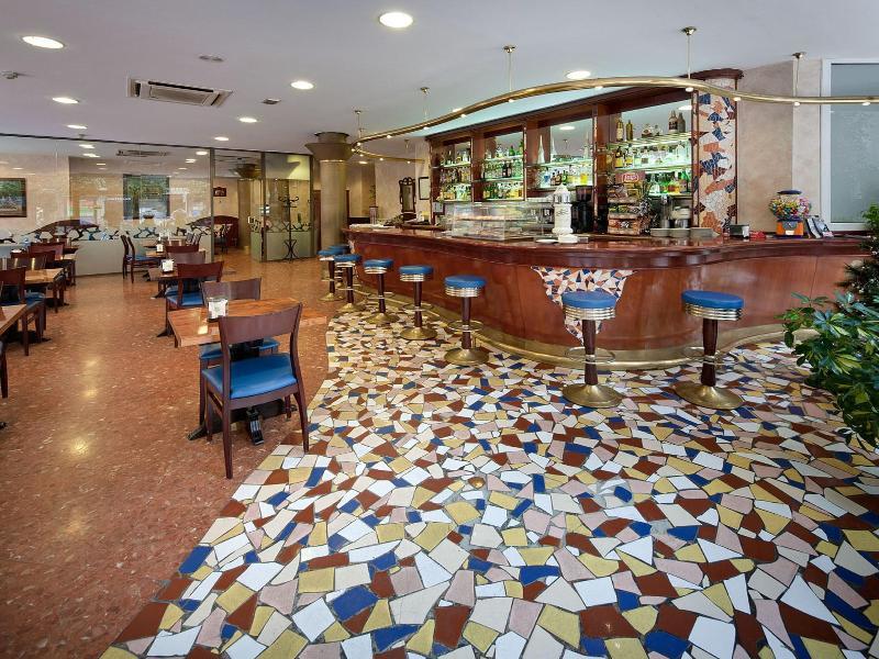 ريوس Hotel Gaudi المظهر الخارجي الصورة