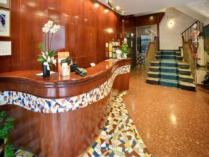 ريوس Hotel Gaudi المظهر الخارجي الصورة