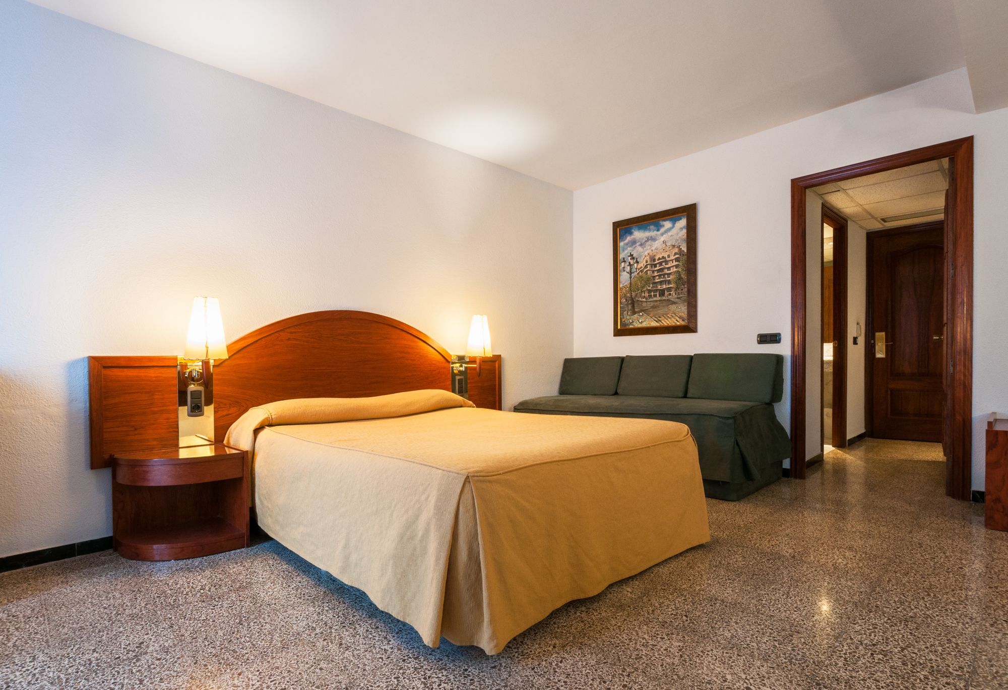 Hotel Gaudi ريوس المظهر الخارجي الصورة